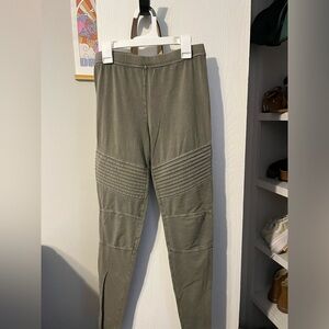 BP women’s Leggings Green